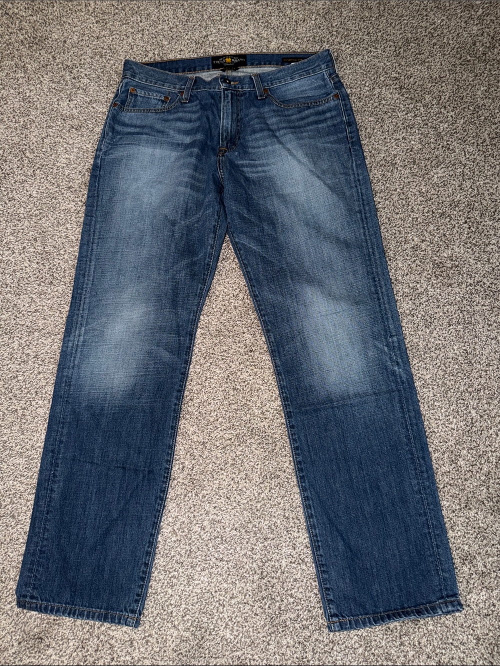 Lucky Brand Men's Straight Jeans in Faded Blue